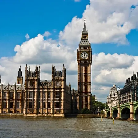Amazing London Hotel